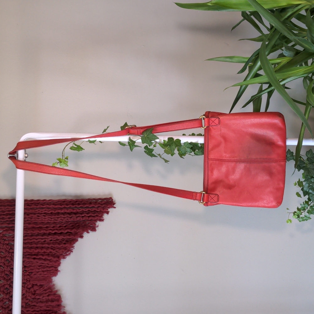 Fossil brand brick / muted red leather crossbody purse pre-loved - Picture 8 of 11